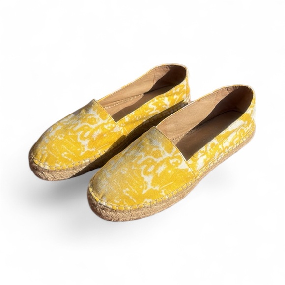 Liebeskind Berlin Canvas Espadrilles - Picture 2 of 10